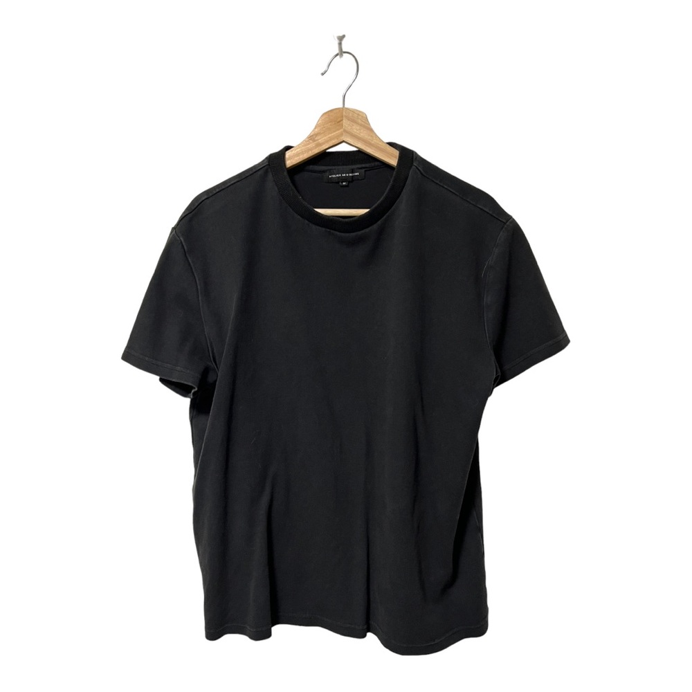 Atelier New Regime graphic tee.